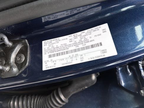 Used 2019 Ford F150 XLT w/ Equipment Group 302A Luxury AWD/4WD image 31
