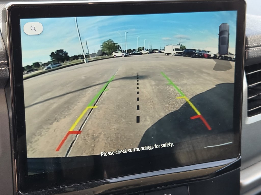 Used 2024 Ford Expedition XLT RWD image 18