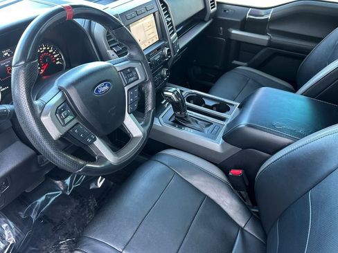 Used 2017 Ford F150 Raptor w/ Equipment Group 802A Luxury image 10