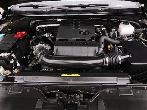 Certified 2023 Nissan Frontier PRO-4X w/ Pro-4X Premium Package image 28