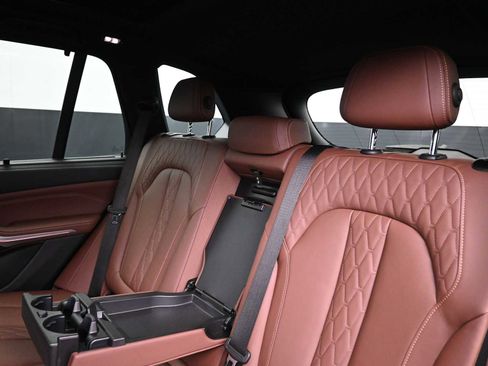 Used 2023 BMW X5 M50i w/ Executive Package image 14