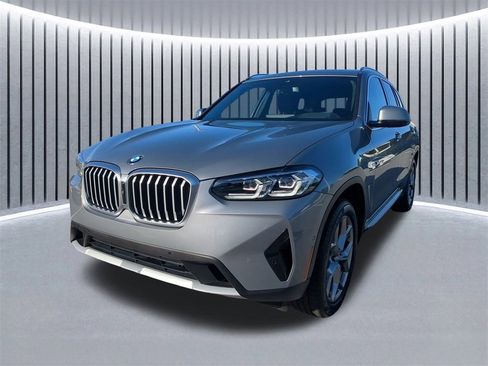 Certified 2024 BMW X3 xDrive30i w/ Premium Package w/ZPA image 9