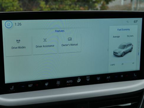Certified 2025 Ford Escape Platinum AWD/4WD image 19