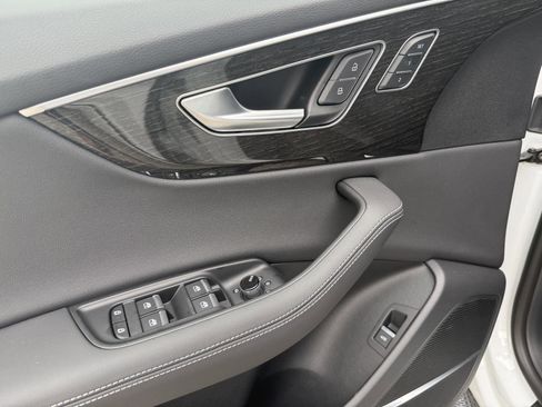 New 2026 Audi Q8 Premium Plus image 12