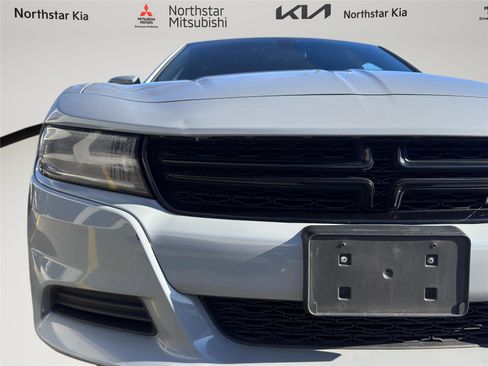 Used 2021 Dodge Charger SXT w/ Leather Interior Group image 28