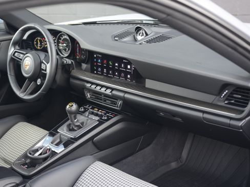 Certified 2023 Porsche 911 GT3 RWD image 29