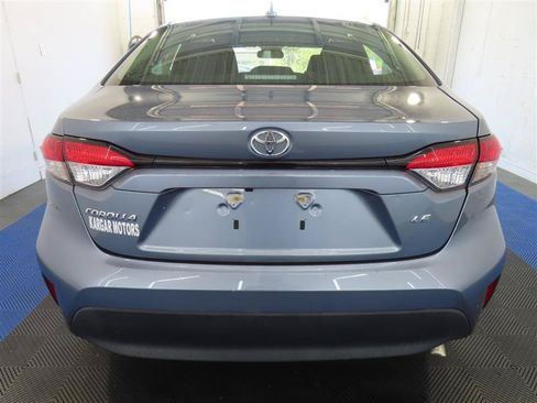 Used 2023 Toyota Corolla LE FWD image 11