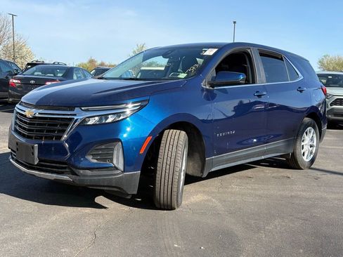 Used 2023 Chevrolet Equinox LT AWD/4WD image 3