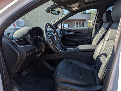 Used 2024 Buick Enclave Avenir w/ Avenir Technology Package AWD/4WD image 41