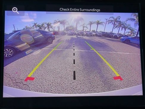 Used 2024 Jeep Grand Cherokee Altitude RWD image 29