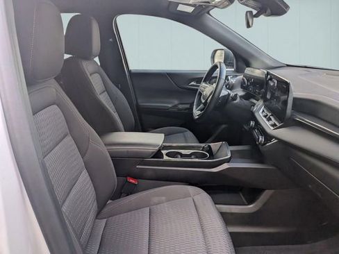 Used 2025 Chevrolet Equinox LT FWD image 25