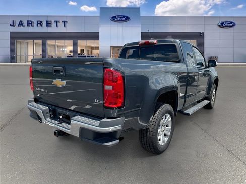 Used 2017 Chevrolet Colorado LT w/ Luxury Package, Chrome RWD image 4
