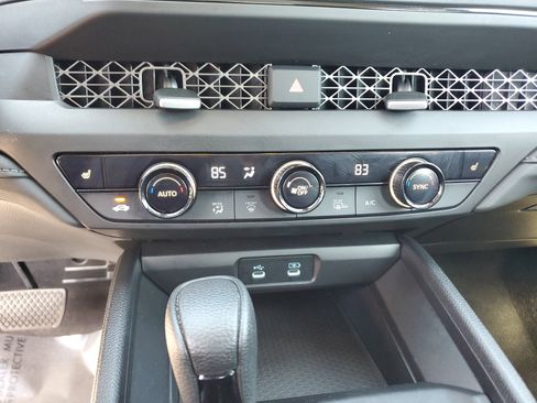 Used 2025 Honda Accord SE image 23