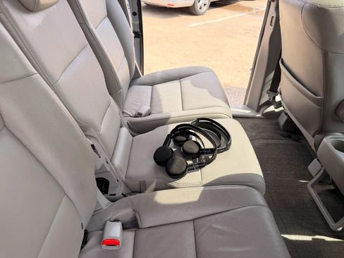 Used 2016 Honda Odyssey Touring image 14