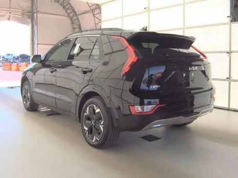 Used 2024 Kia Niro Wind FWD image 8