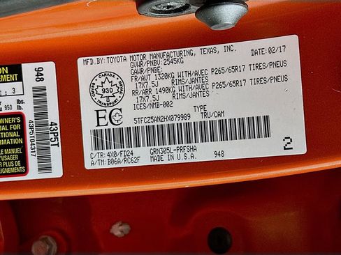 Used 2017 Toyota Tacoma TRD Off-Road image 33