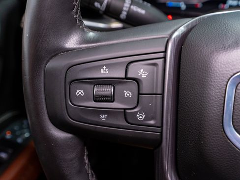 Used 2024 GMC Yukon Denali Ultimate AWD/4WD image 29