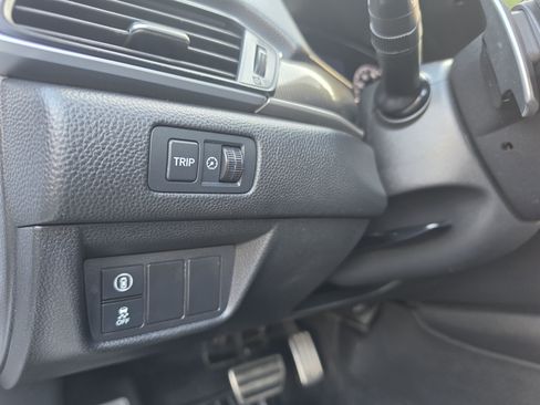 Used 2019 Honda Accord Sport image 40