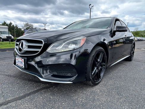 Used 2015 Mercedes-Benz E 350 4MATIC Sedan image 1