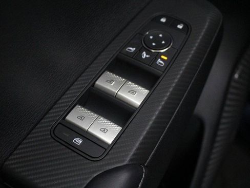 New 2026 Mitsubishi Outlander SE image 16