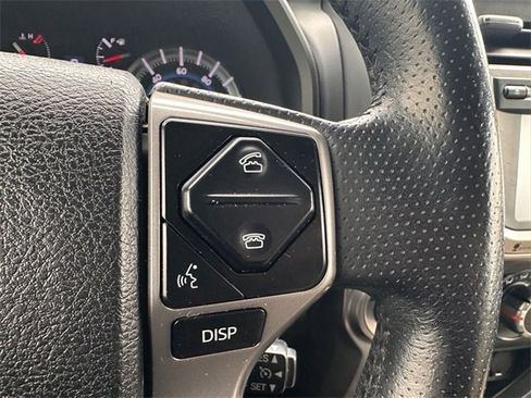 Used 2014 Toyota 4Runner SR5 image 20