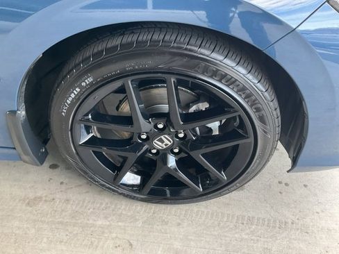 Certified 2025 Honda Civic Sport image 24