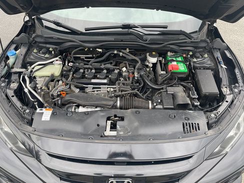 Used 2018 Honda Civic EX image 9
