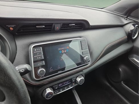 Used 2019 Nissan Kicks SR w/ SR Premium Package image 16