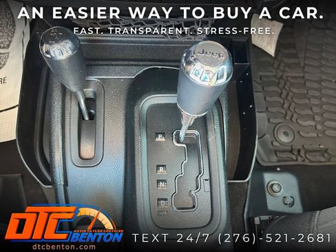 Used 2017 Jeep Wrangler Unlimited Sport w/ Quick Order Package 24S AWD/4WD image 16