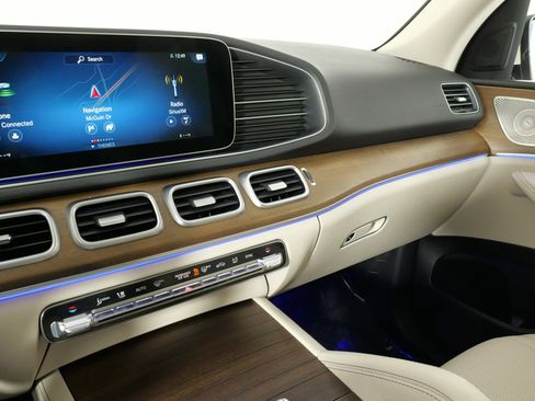 Used 2021 Mercedes-Benz GLE 350 GLE 350 4MATIC image 48