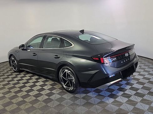 Used 2025 Hyundai Sonata SEL FWD image 8