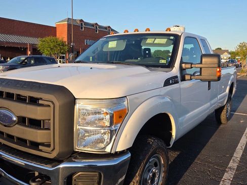 Used 2012 Ford F250 XL w/ PWR Equipment Group image 1