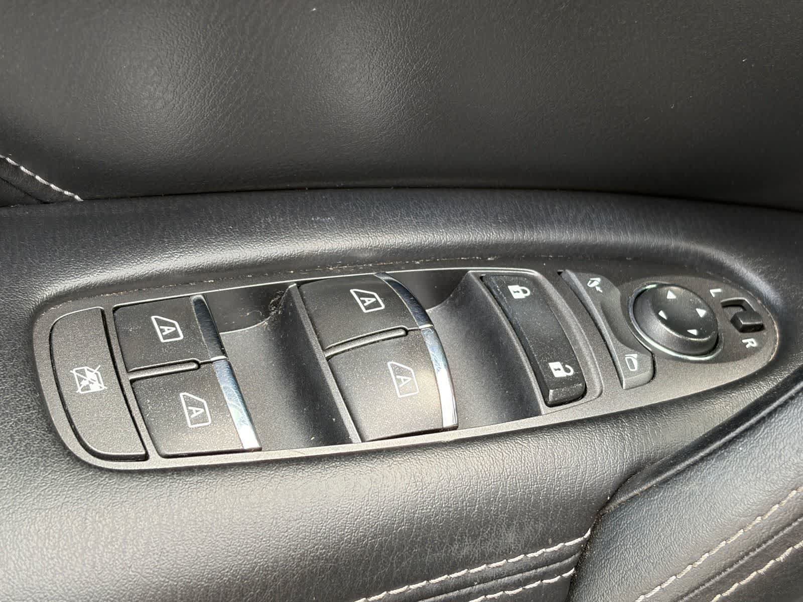 Used 2018 INFINITI QX80 2WD image 17
