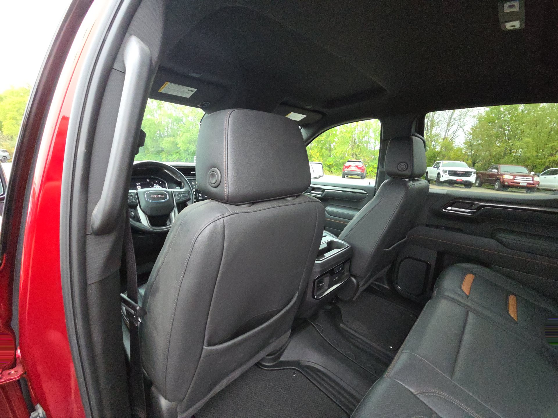 Used 2025 GMC Sierra 1500 AT4 AWD/4WD image 29