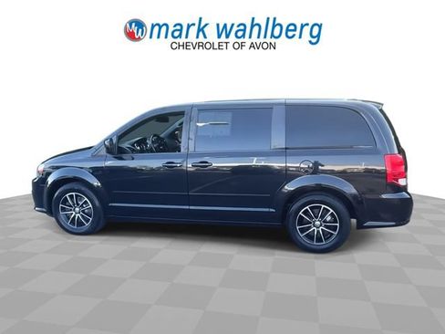 Used 2016 Dodge Grand Caravan SE FWD image 5