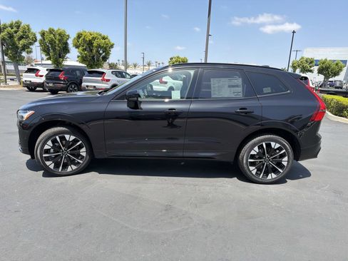 New 2026 Volvo XC60 B5 Ultra w/ Climate Package AWD/4WD image 4
