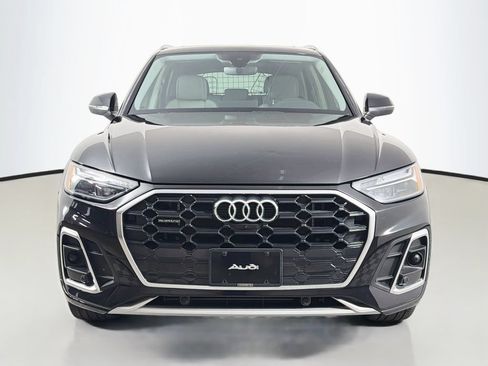 Used 2023 Audi Q5 e Premium Plus w/ Premium Plus Package AWD/4WD image 2