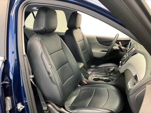 Used 2022 Chevrolet Equinox LT image 6