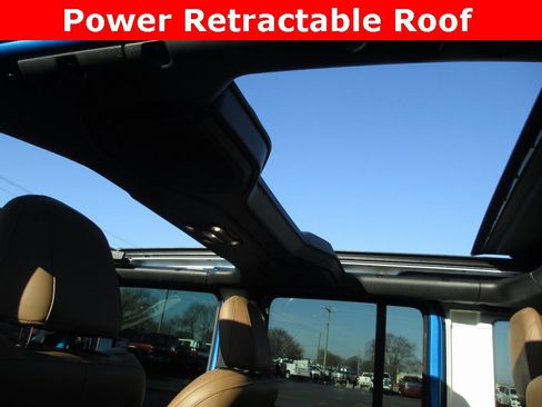 Used 2023 Jeep Wrangler Unlimited Rubicon w/ Steel Bumper Group image 17