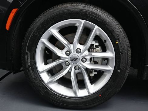 Used 2024 Dodge Durango GT image 10