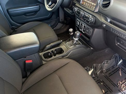 Used 2023 Jeep Wrangler Unlimited w/ 8.4" Radio Group AWD/4WD image 17