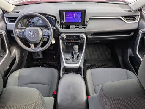Used 2024 Toyota RAV4 LE image 15
