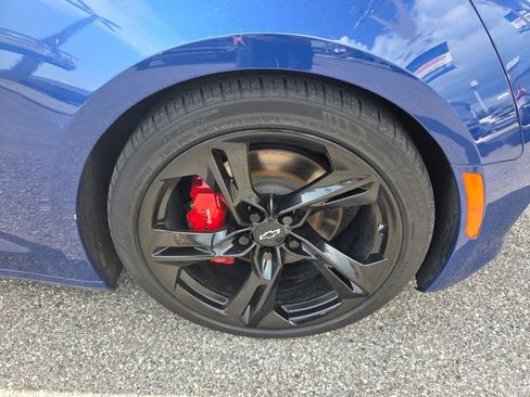 Used 2023 Chevrolet Camaro LT w/ RS Package RWD image 18