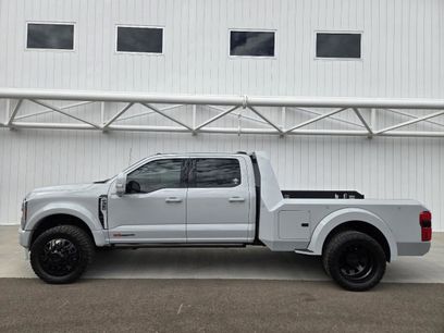 Used 2025 Ford F450 Platinum
