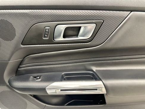 Used 2024 Ford Mustang Premium image 12