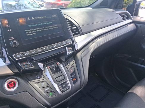 Used 2023 Honda Odyssey Sport image 14