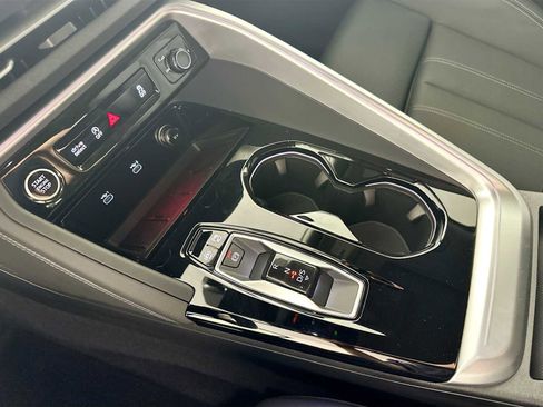 New 2025 Audi Q5 Premium Plus image 16