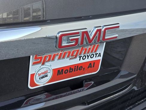 Used 2017 GMC Yukon XL Denali w/ Open Road Package image 34