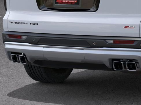 New 2026 Chevrolet Traverse Z71 w/ Enhanced Driving Package image 14