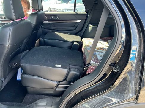 Used 2018 Ford Explorer Limited w/ Ford Safe & Smart Package AWD/4WD image 8